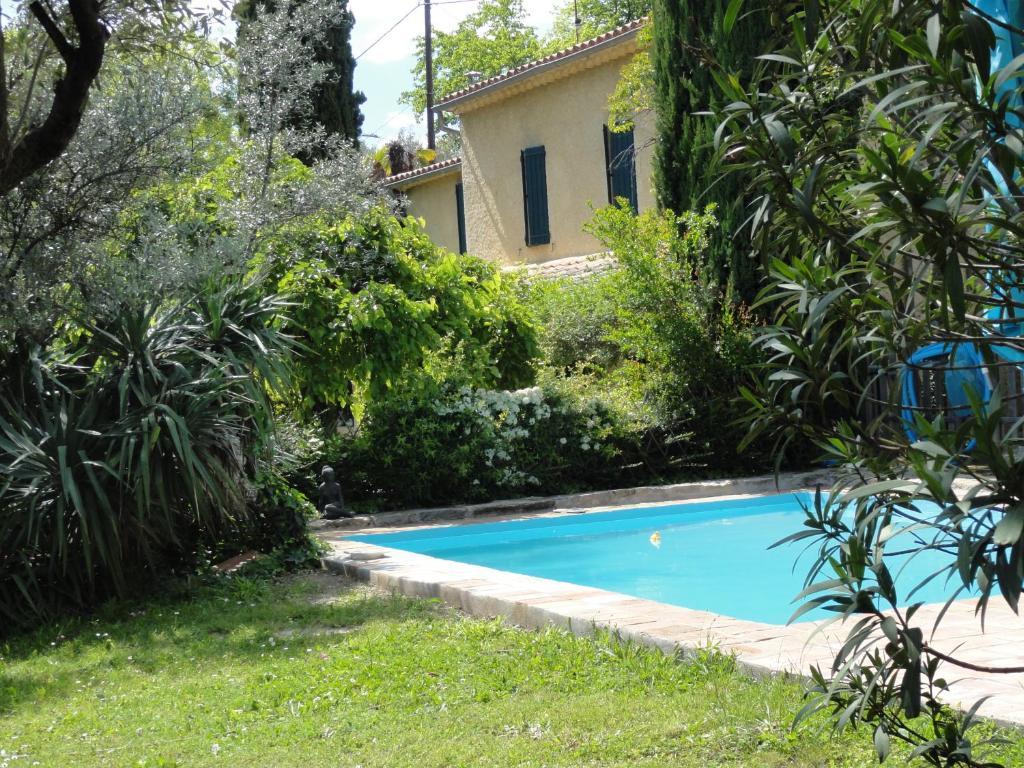 Les Montades Chambres D'Hotes Anduze Exterior photo